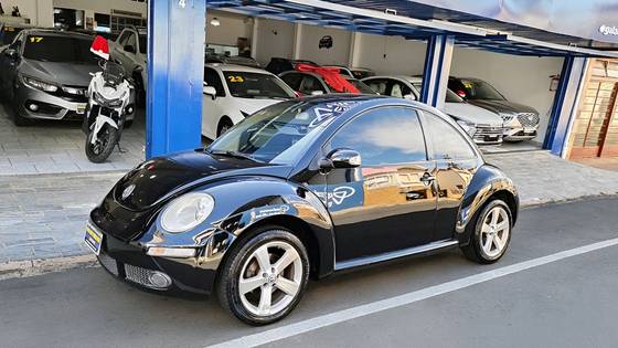 VOLKSWAGEN NEW BEETLE 2.0 MI 8V GASOLINA 2P TIPTRONIC